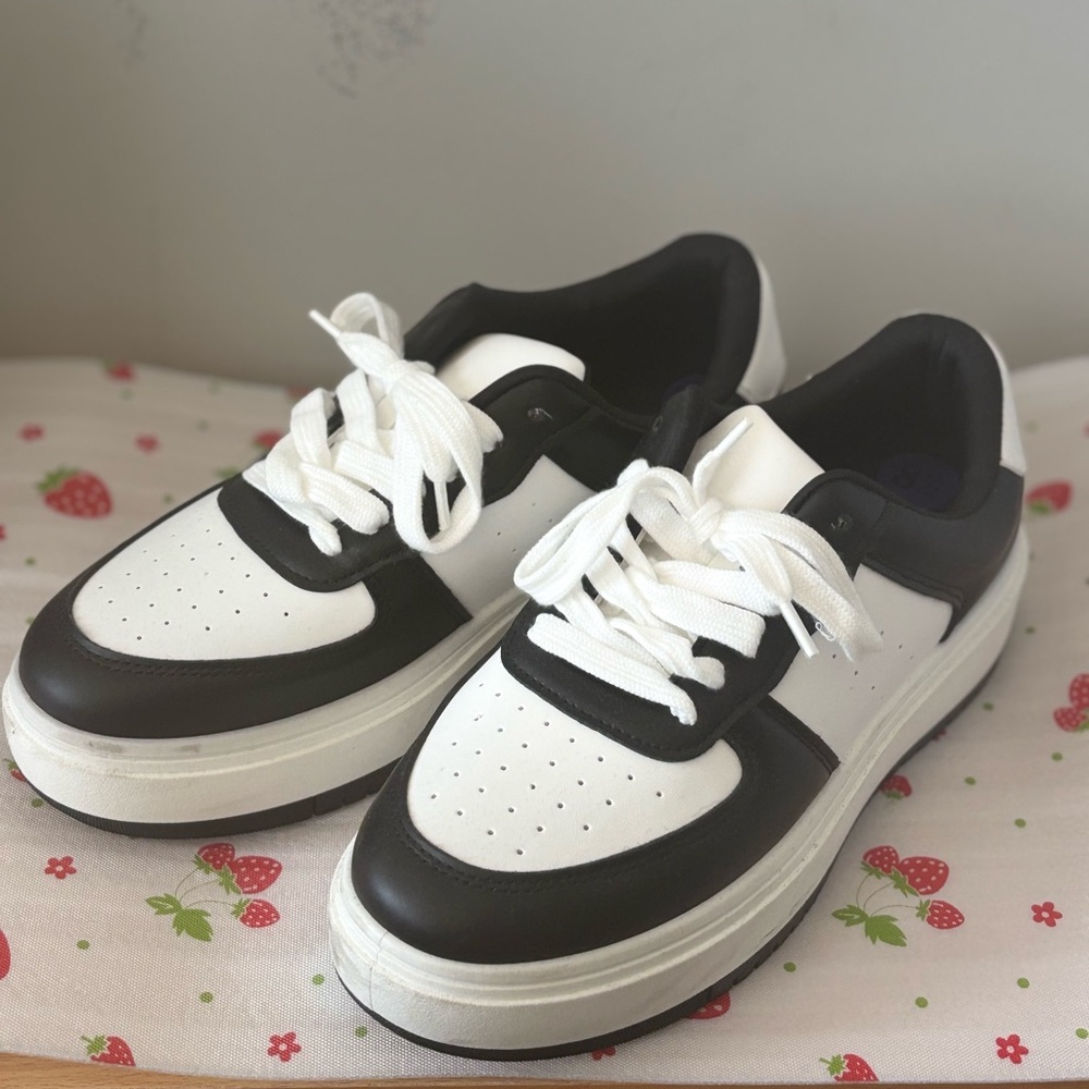 Black and White Madden Sneakers